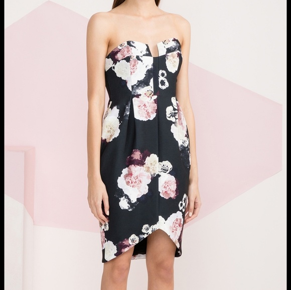 KEEPSAKE the Label Dresses & Skirts - 🔥Keepsake divide Tulip dress🔥New with Tags